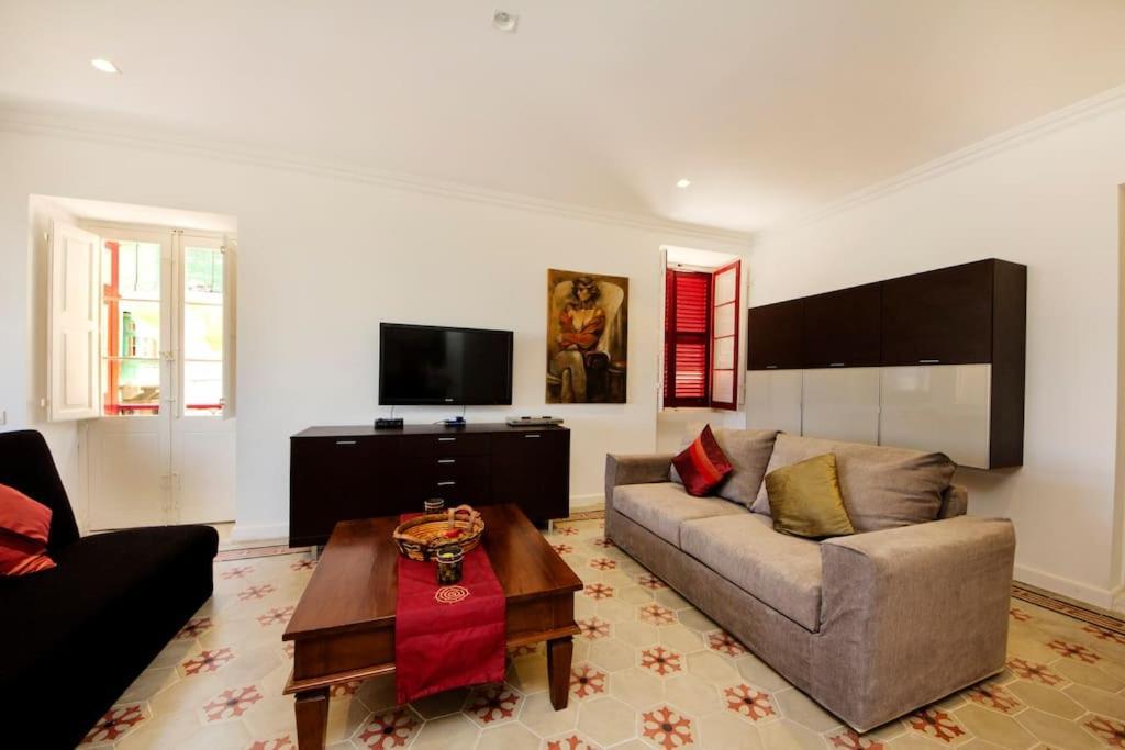 Ag3 - Large, Bright And Stylish Apartment Valletta Ngoại thất bức ảnh
